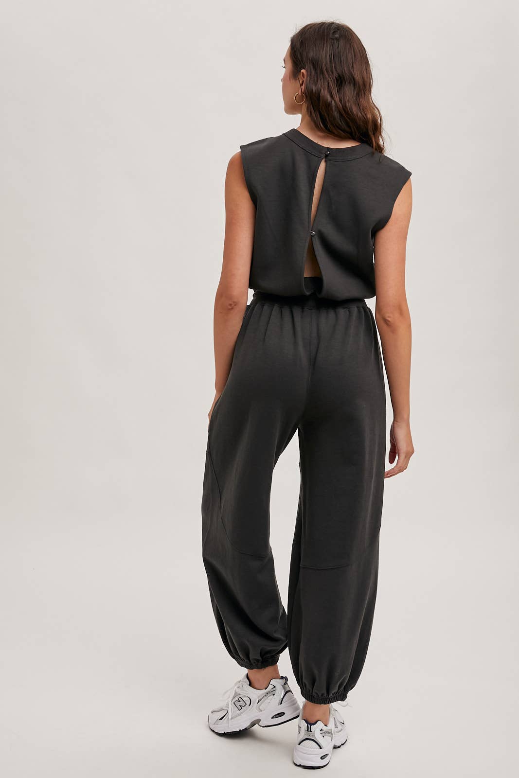 black athletic jumper