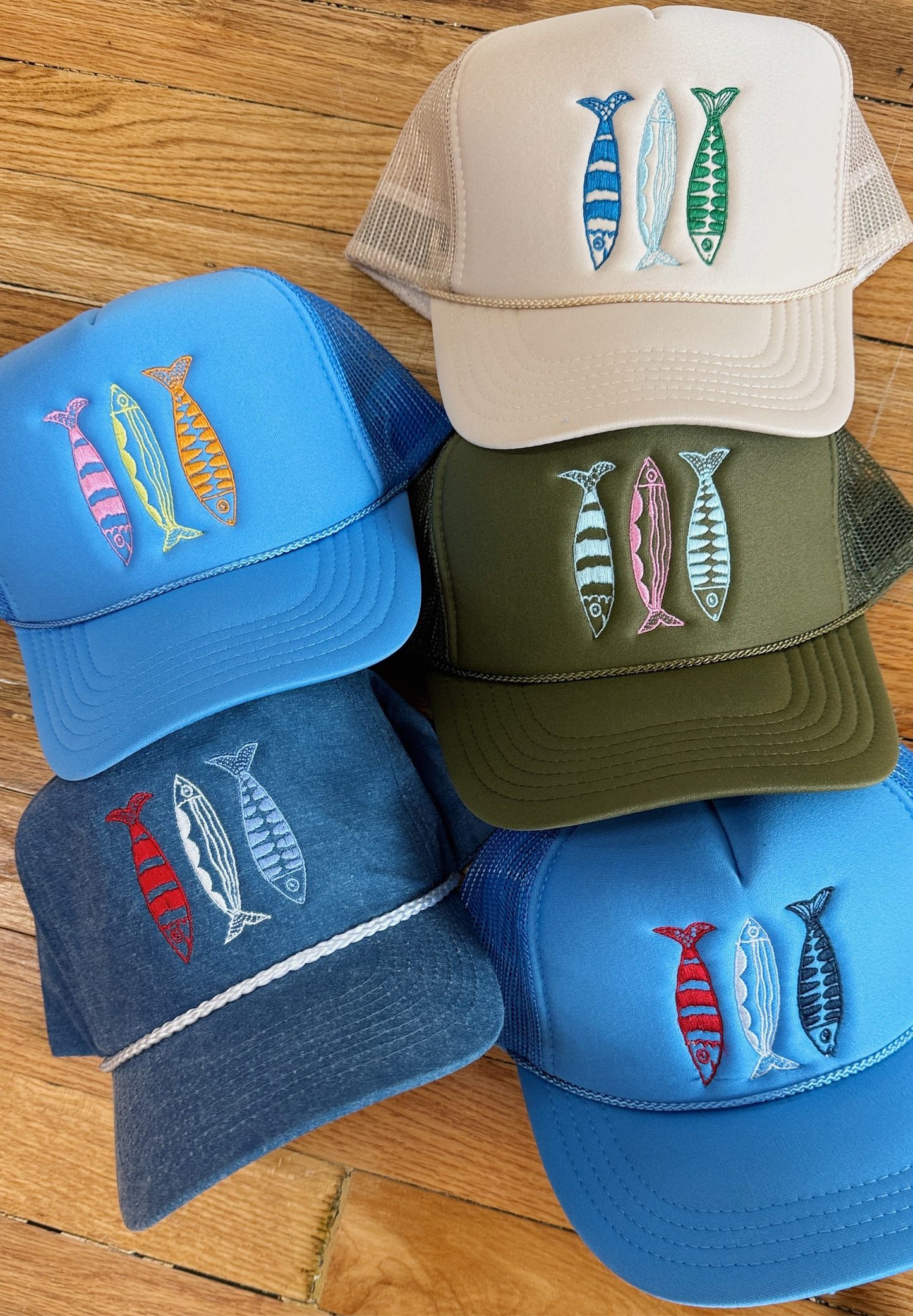 taupe sardine hat