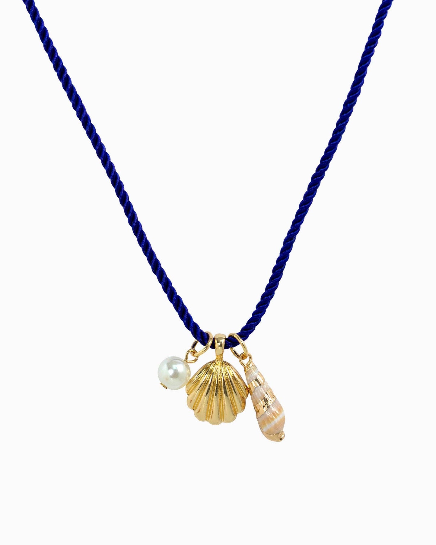 coastal mode charm necklace