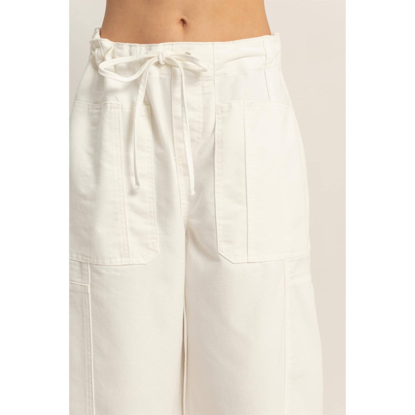 white barrel pants
