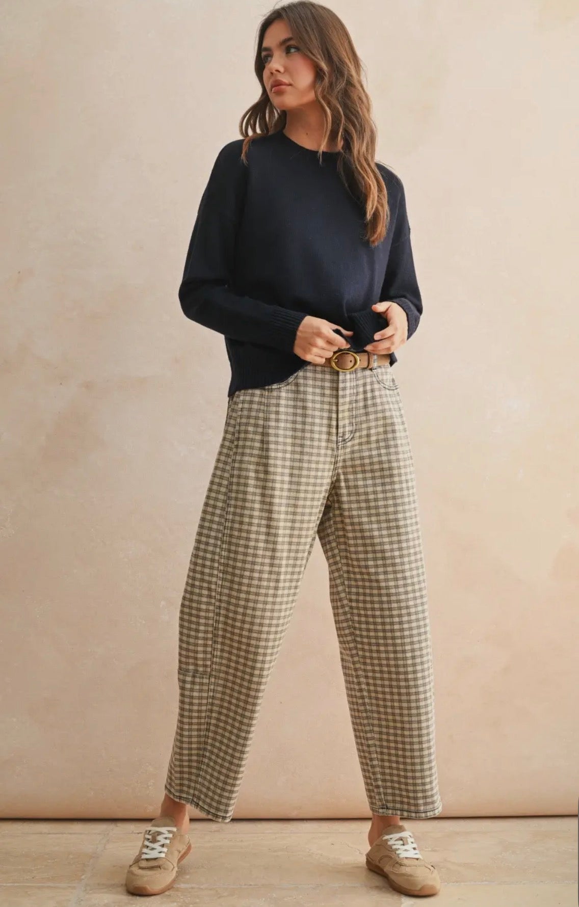 brown gingham barrel pants