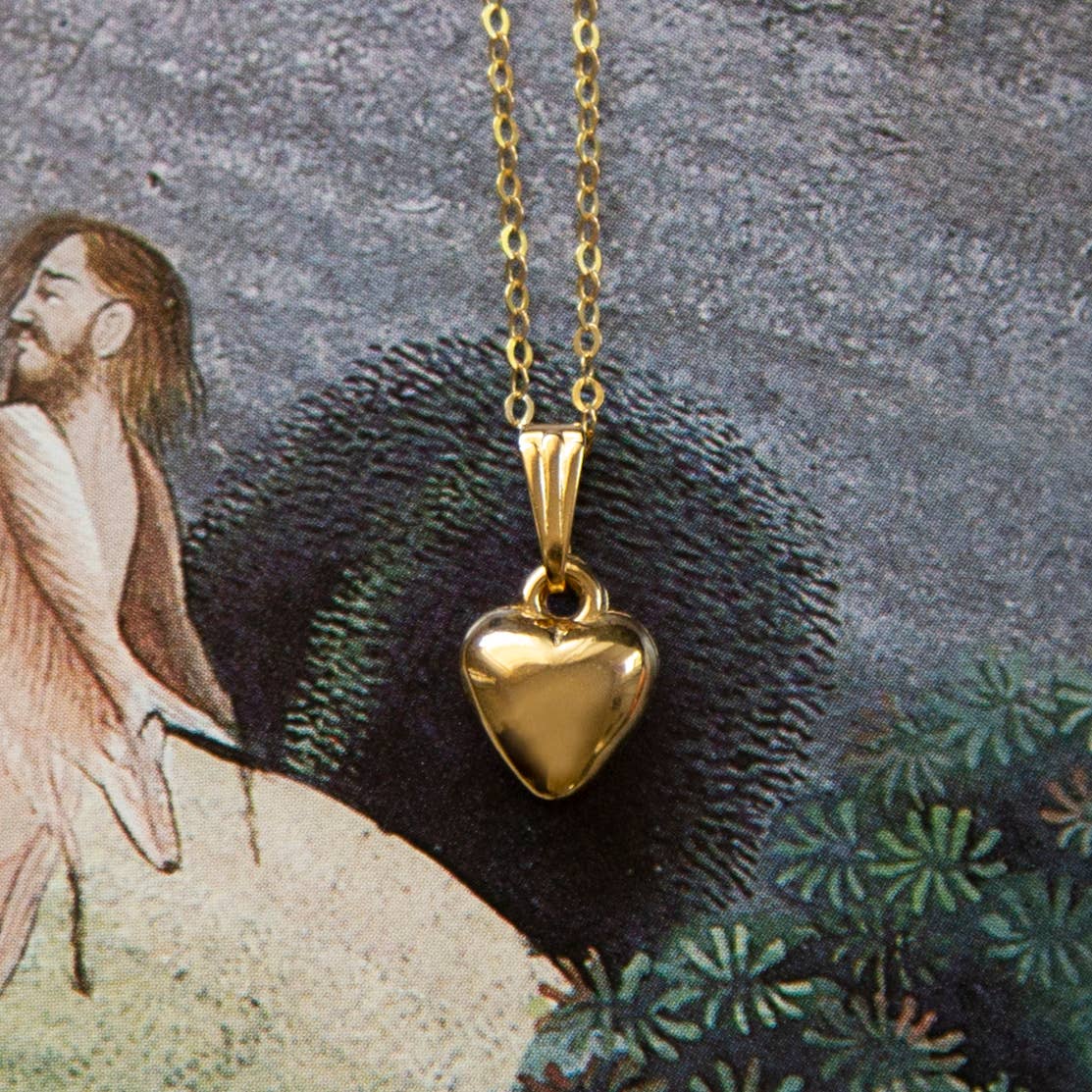 vintage gold mini heart necklace